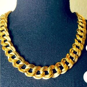 Vintage Monet Gold Tone Necklace